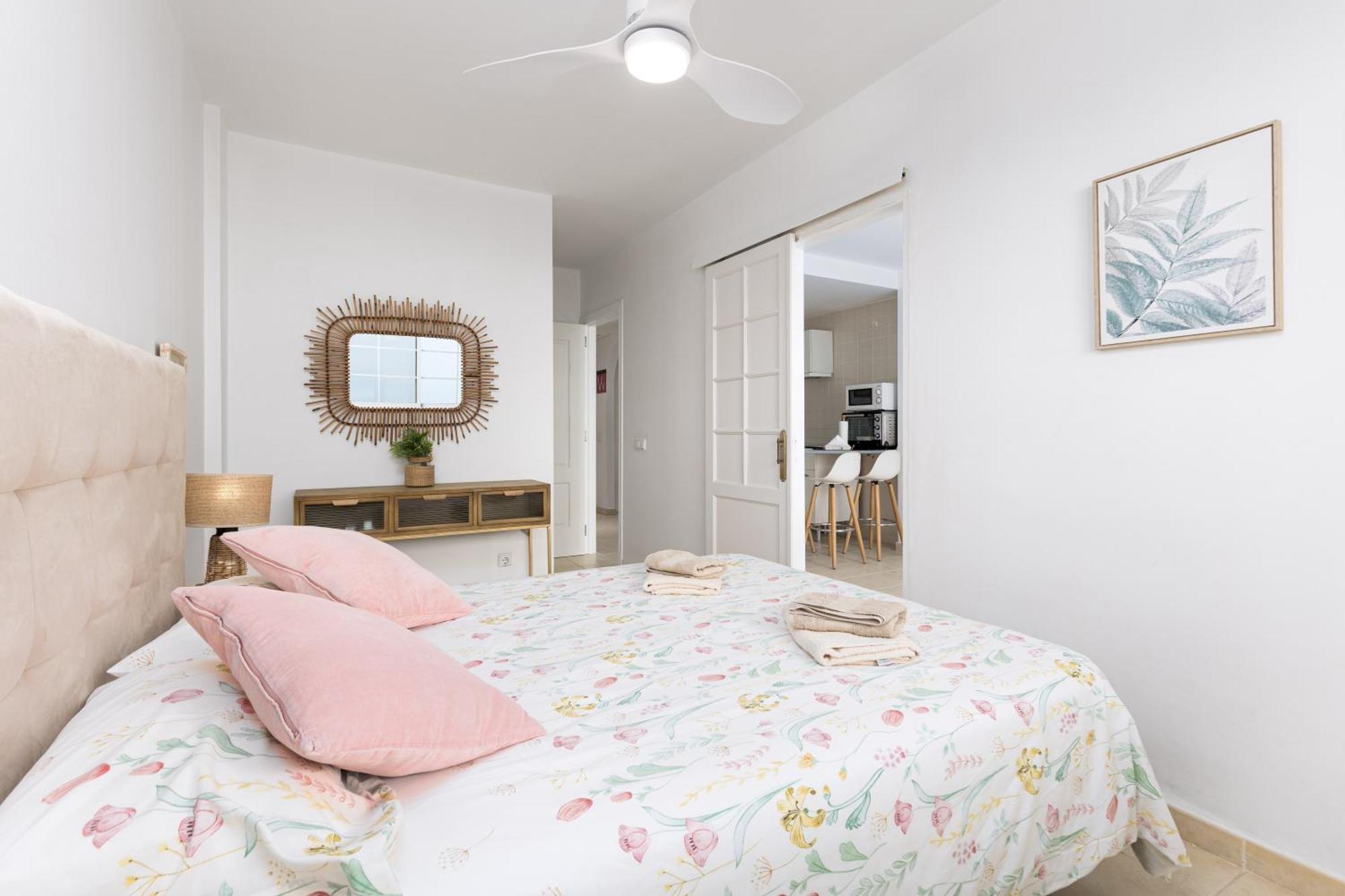 Home2book Sea View & Terrace Escape, Playa Paraiso *
